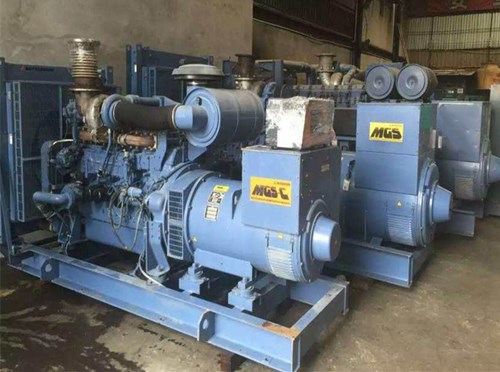 绥宁发电机组带负载降电压是什么原因照成的？