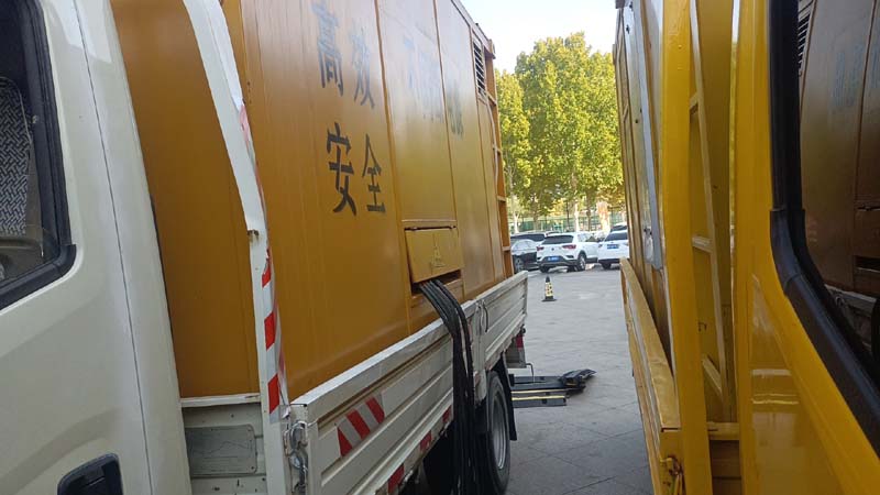 绥宁如何判断柴油发电机组和UPS电源的切换时间是否符合要求？