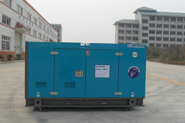 绥宁发电机租赁如何正确安装空气滤清器？