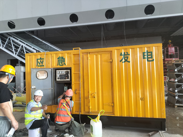 绥宁怎样判断空气滤清器是否需要更换？