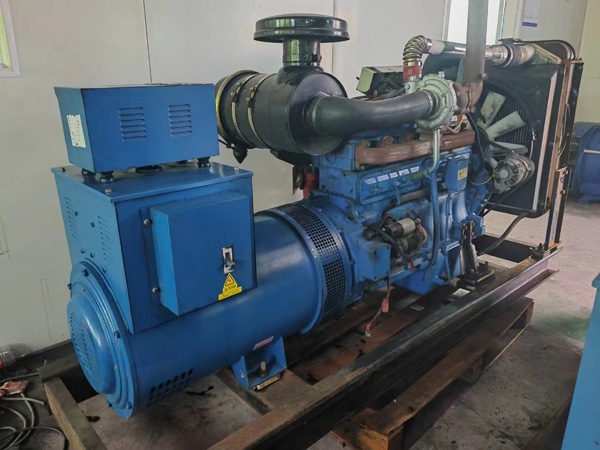 绥宁100kW柴油发电机组使用多级机油有哪些优缺点？